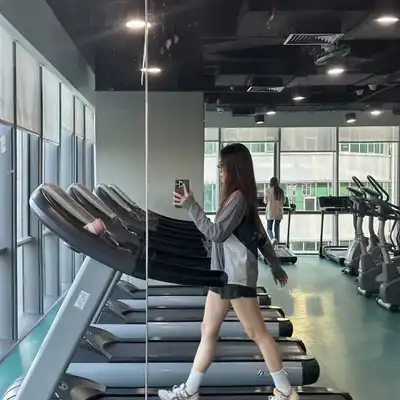 邹娟天